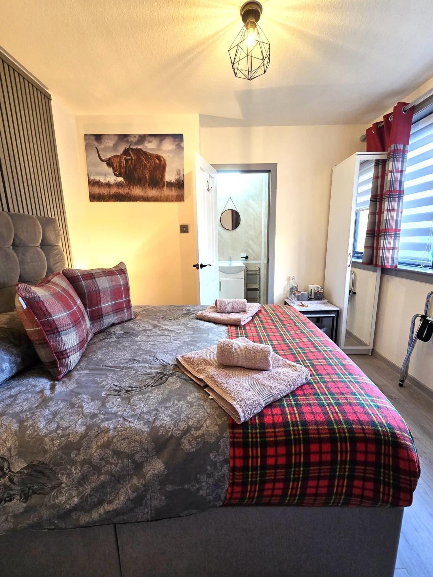 Birchbank Bed & Breakfast Roybridge Bagian luar foto